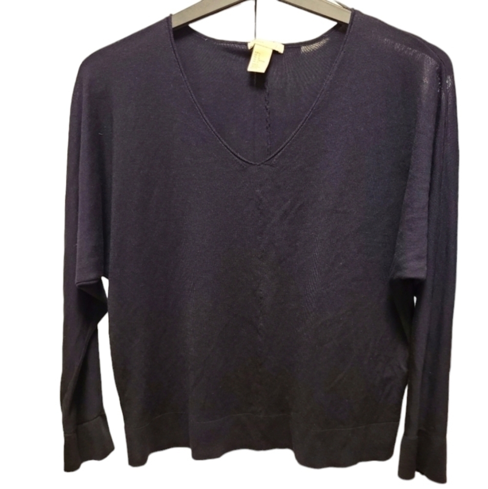 H&M V-neck t-shirt long sleeve size Large